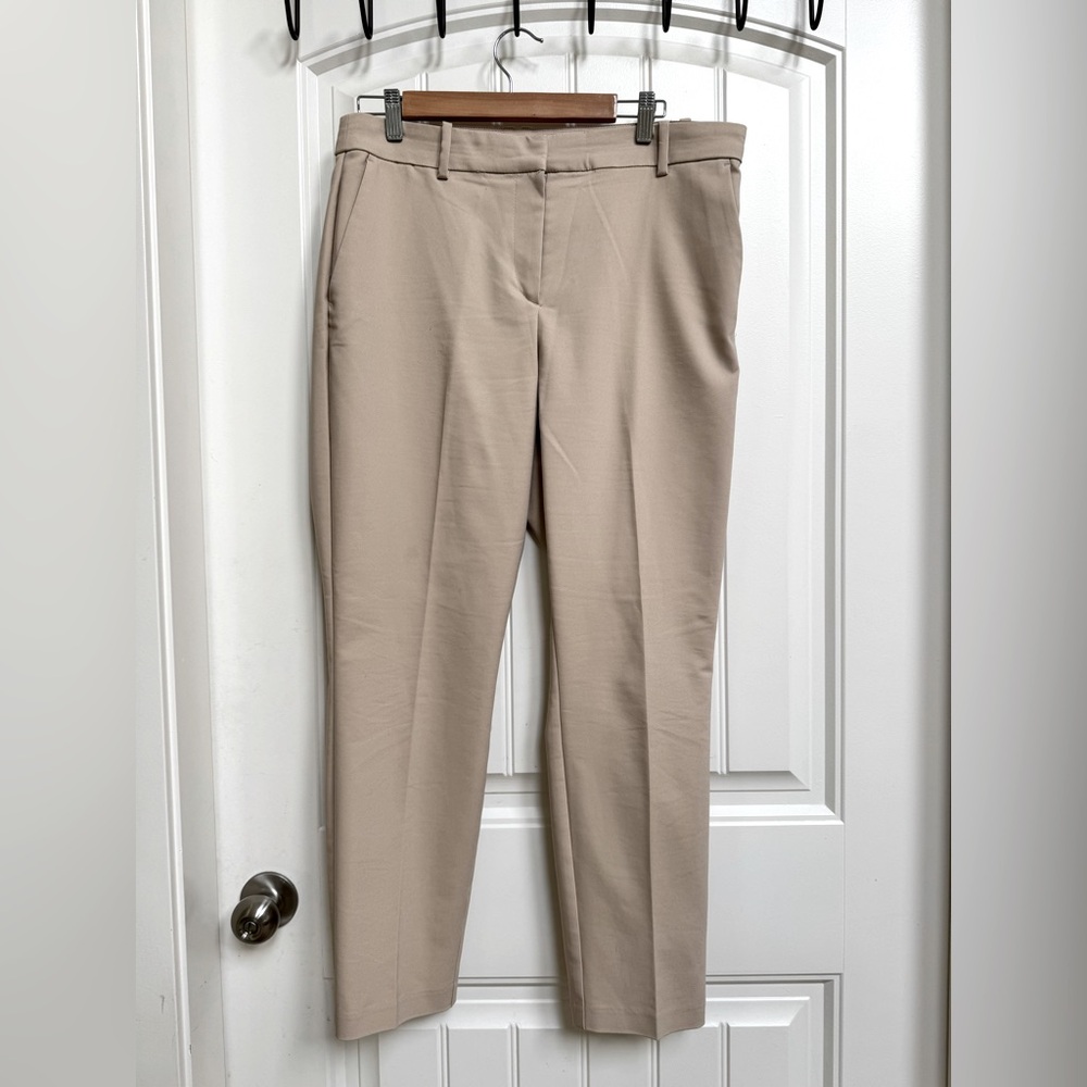 H&M Tan/Cream Straight Leg Trouser with Pockets. Size 12